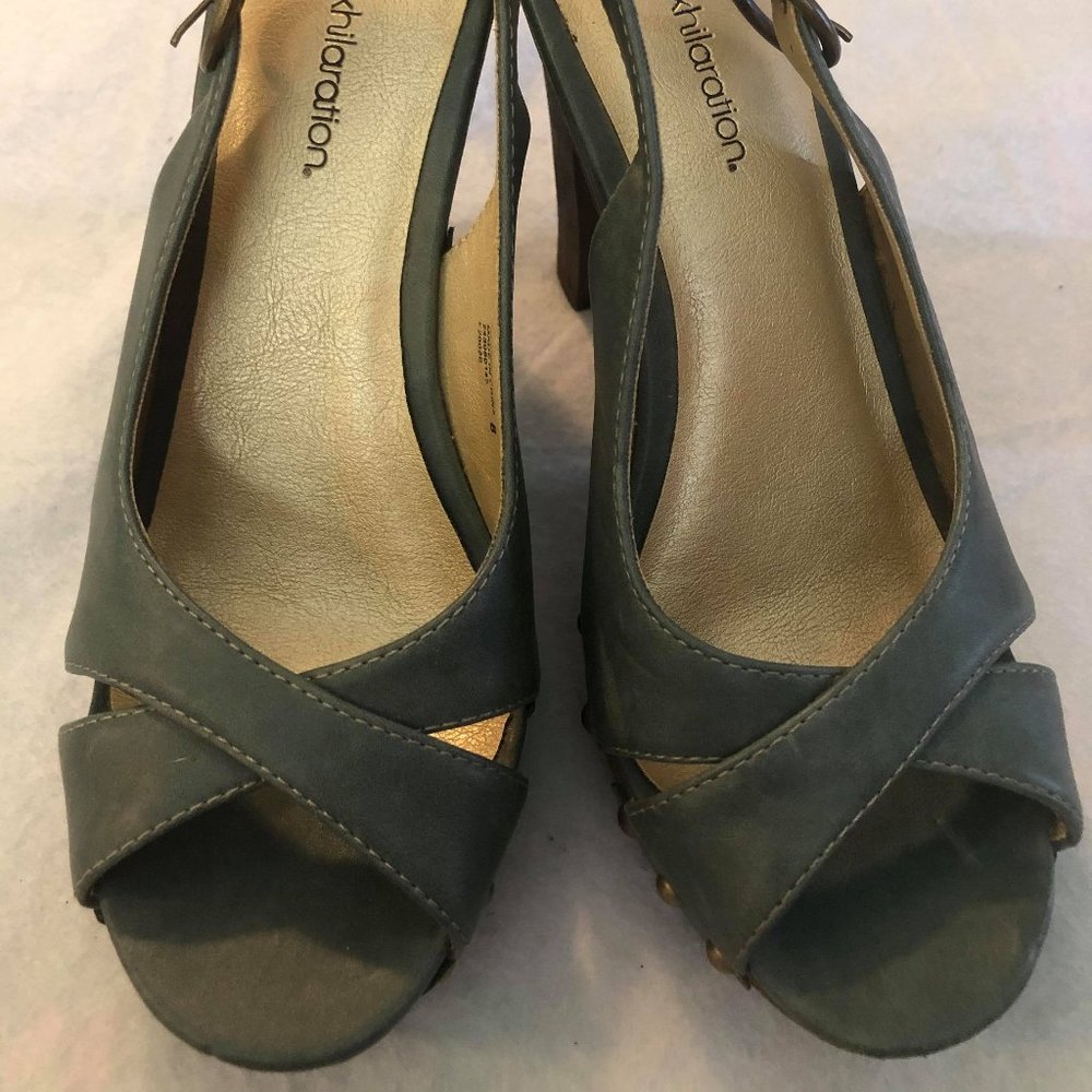 Xhilaration Tobbyn blue/grey peep-toe sling-backs